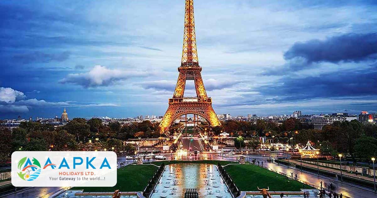 Eiffel Tower in Paris, Schengen visa for a Europe tour